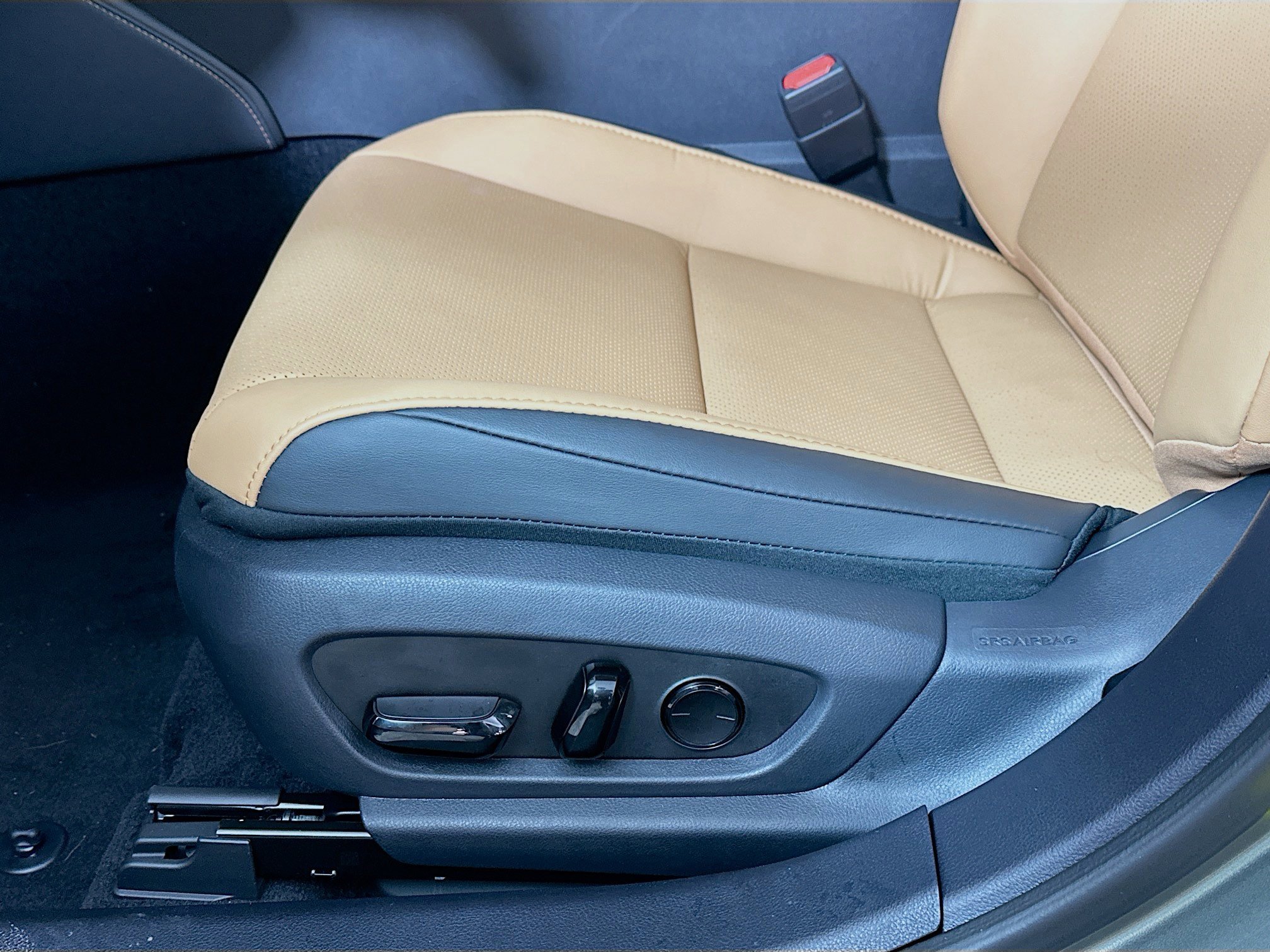 New 2025 Lexus ES 350 w/ Premium Package image 18