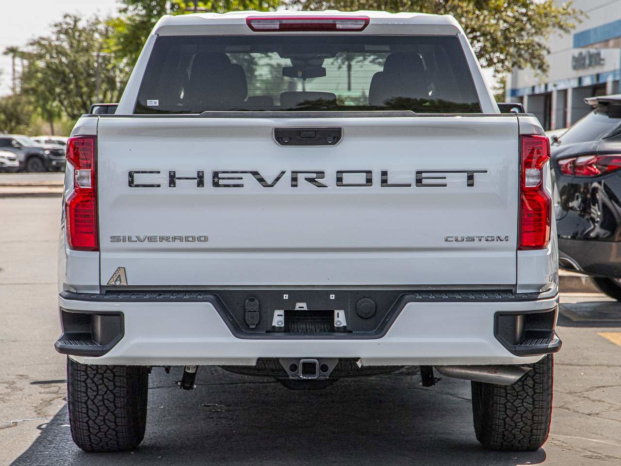 Used 2024 Chevrolet Silverado 1500 Custom image 5