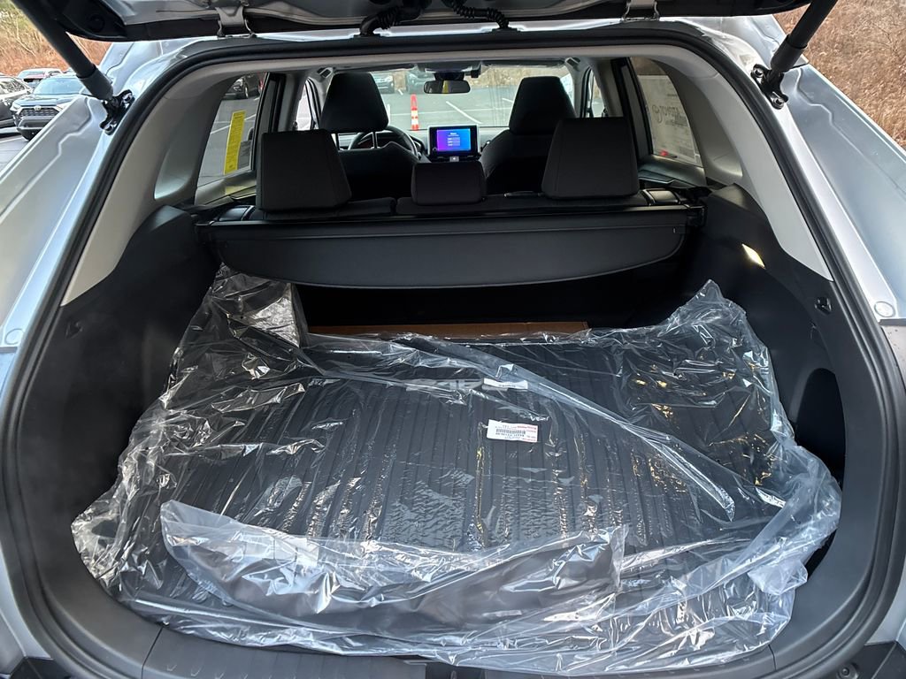 New 2025 Toyota RAV4 XLE w/ Convenience Package image 24