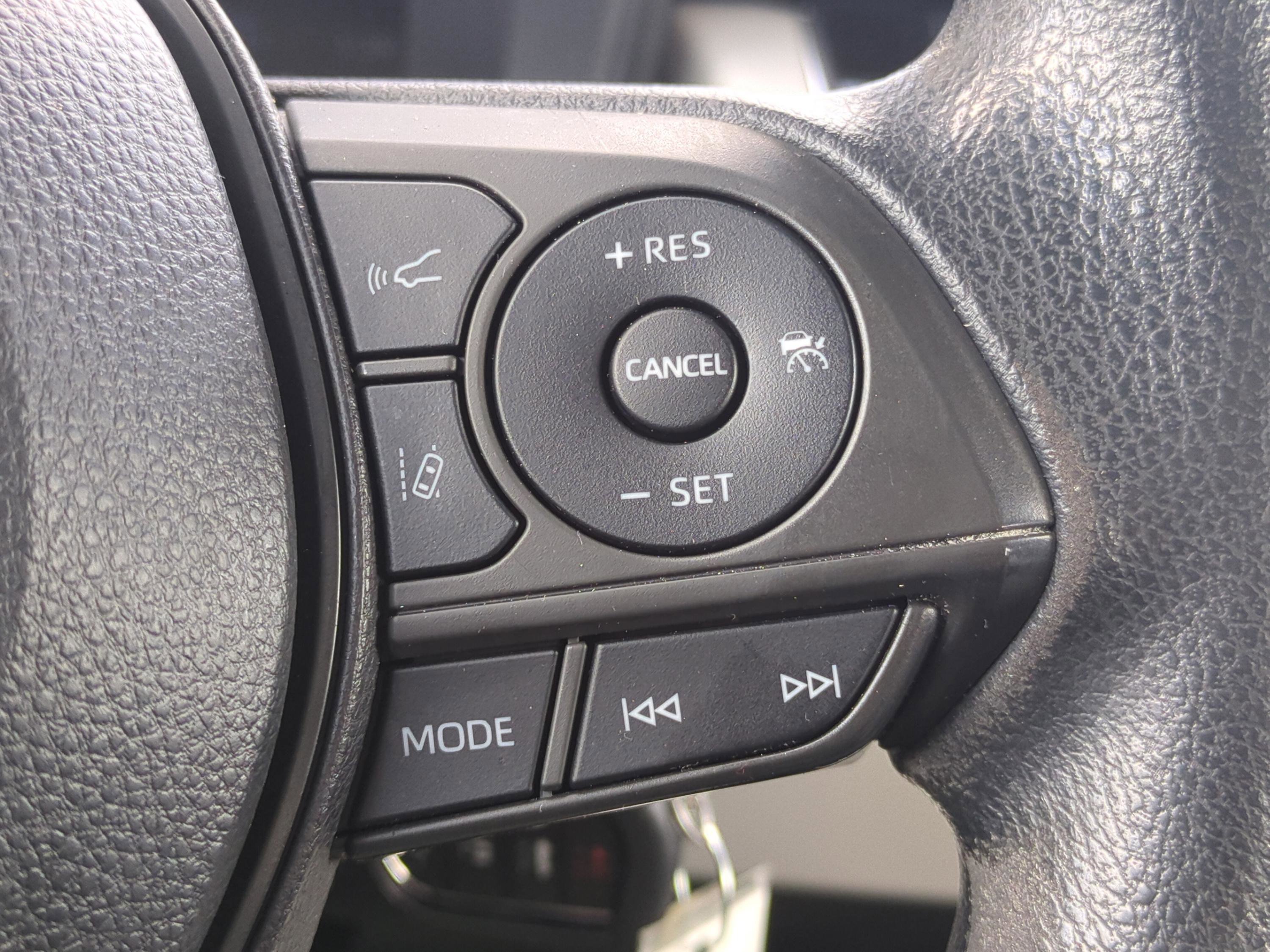 Used 2022 Toyota Corolla LE image 22