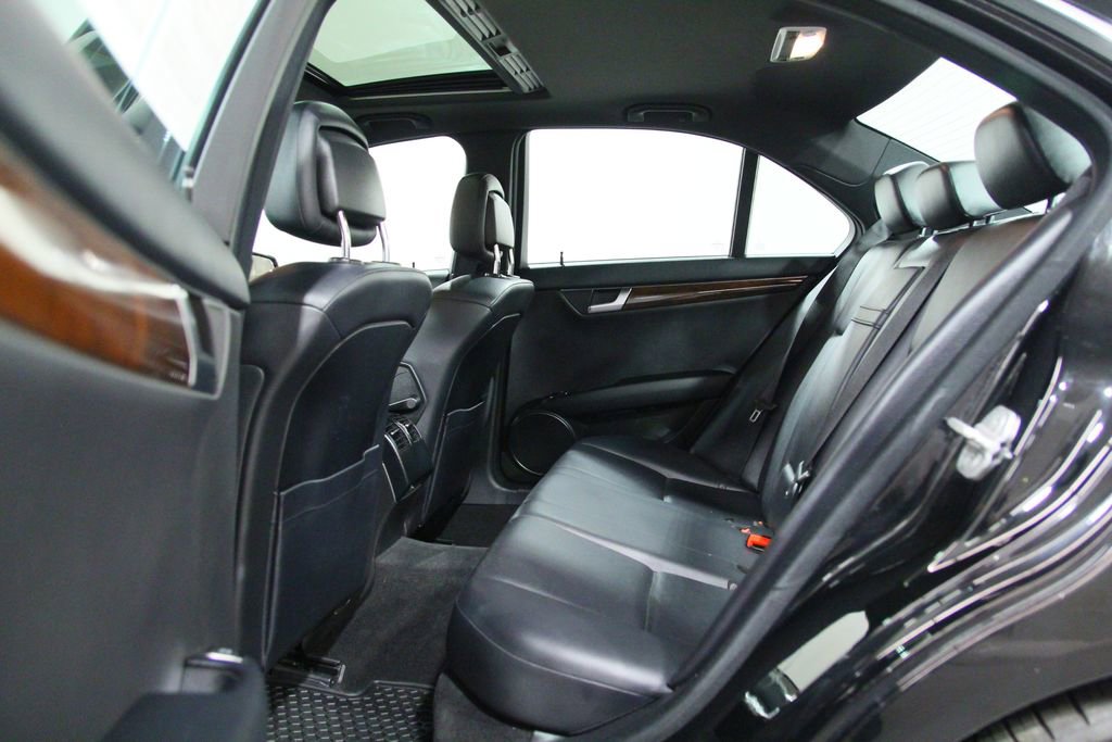 Used 2012 Mercedes-Benz C 300 4MATIC Sedan image 26