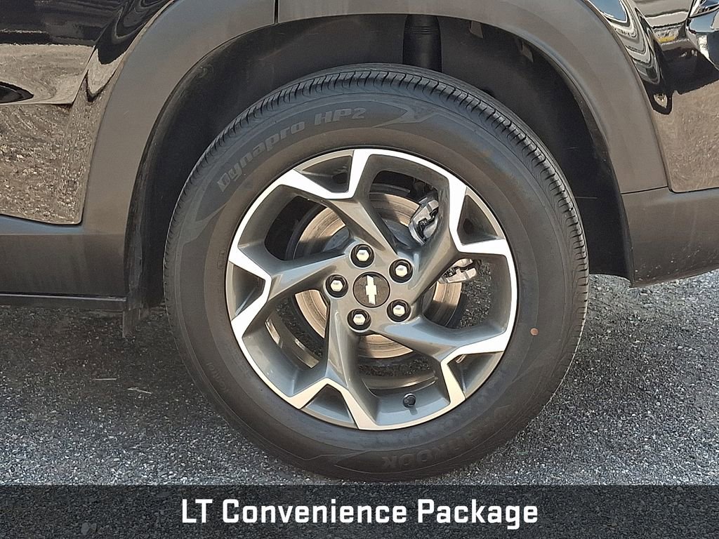 Used 2025 Chevrolet Trax LT w/ Driver Confidence Package FWD image 10