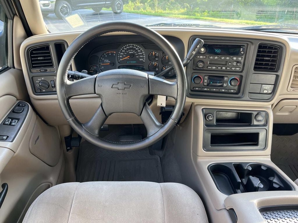 Used 2004 Chevrolet Silverado 2500 LS w/ Heavy-Duty Power Package RWD image 11