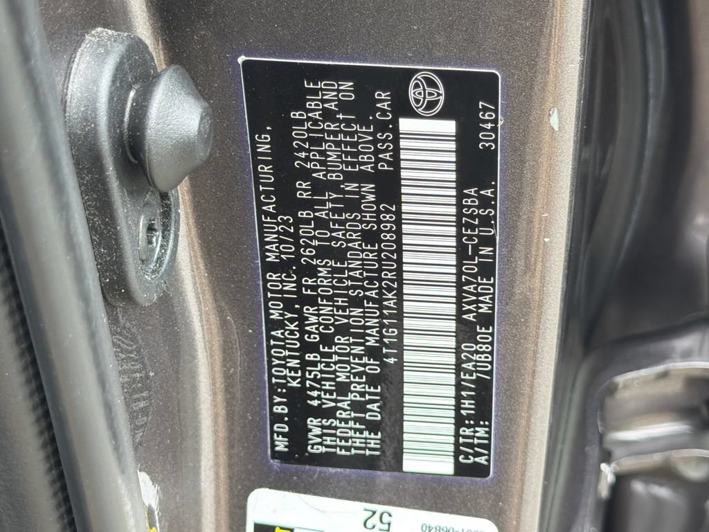 Used 2024 Toyota Camry SE FWD image 36