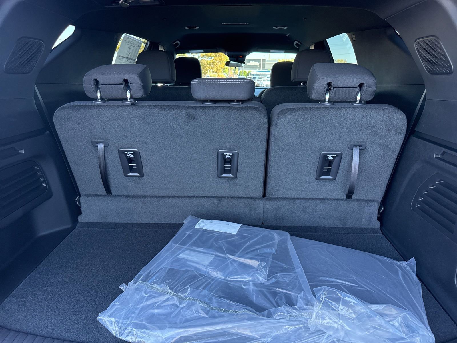 New 2026 Chevrolet Traverse LT w/ LPO, Floor Liner Package FWD image 11