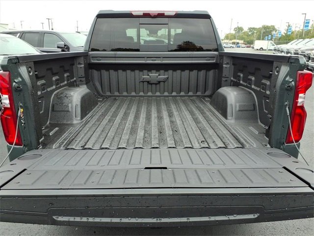 New 2026 Chevrolet Silverado 1500 LTZ w/ LTZ Premium Package image 4