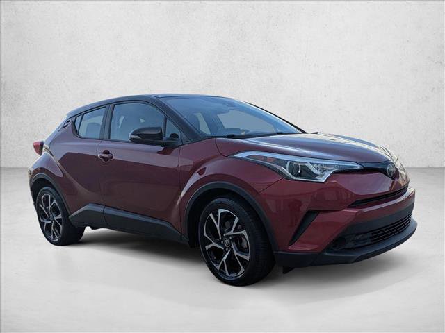 Used 2019 Toyota C-HR XLE image 3