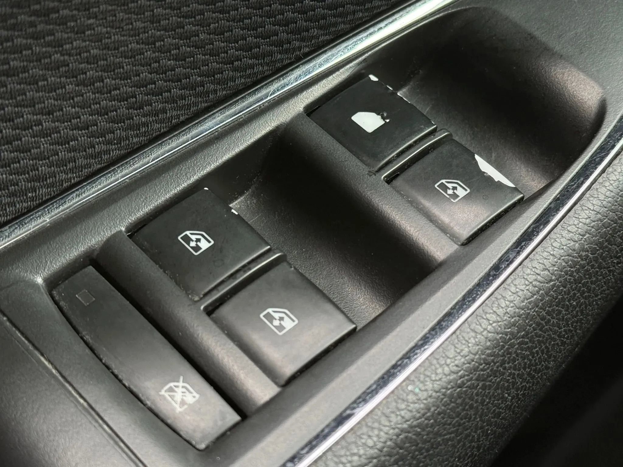 Used 2018 Chevrolet Cruze LS FWD image 23