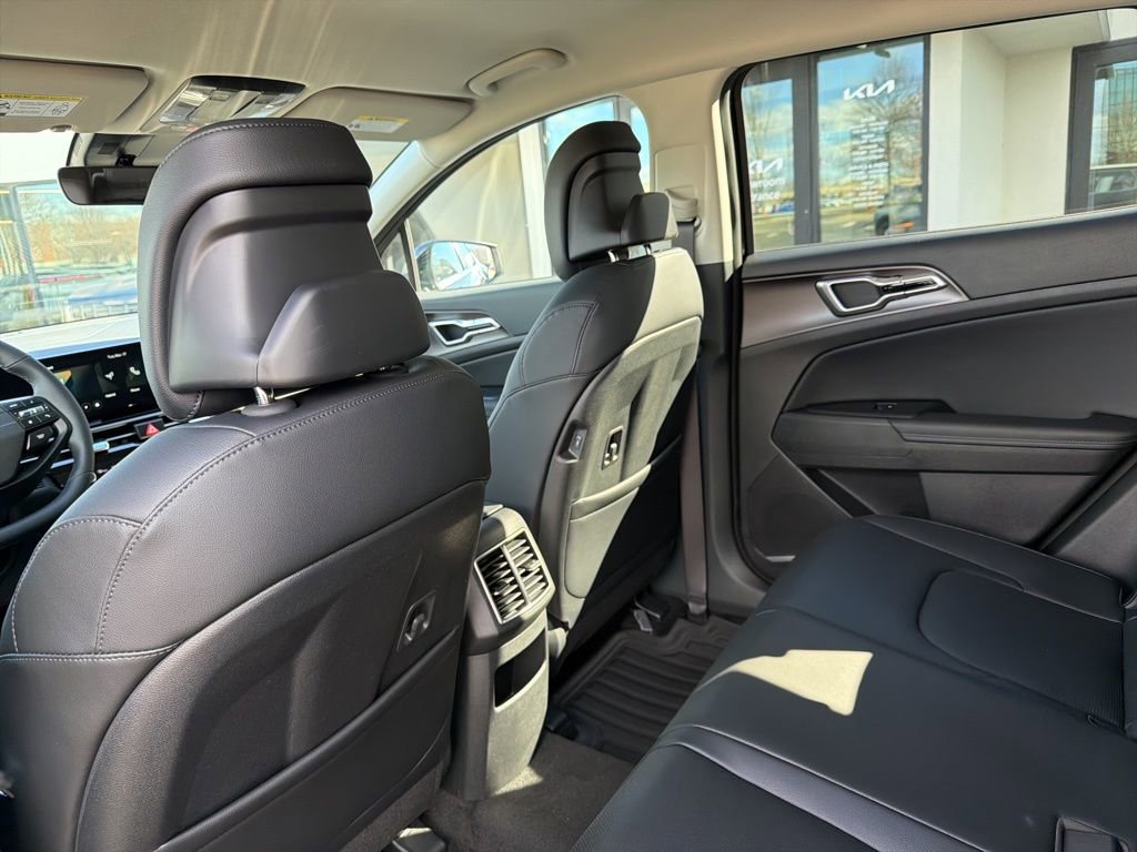 New 2026 Kia Sportage EX image 21