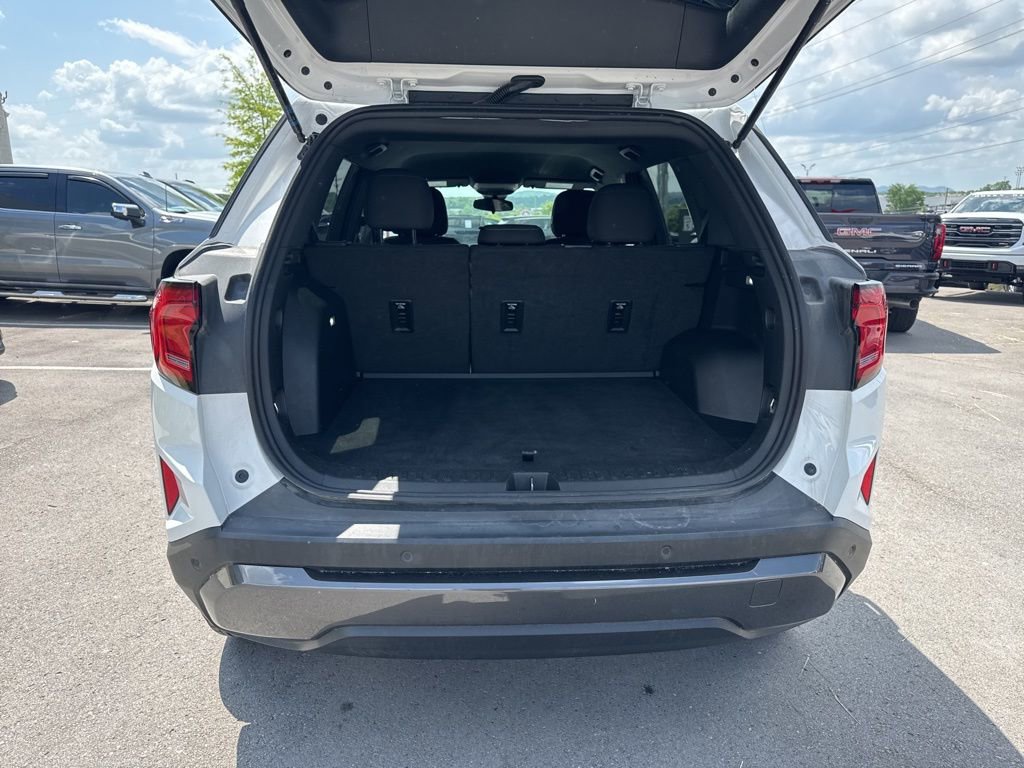 Used 2025 GMC Terrain Elevation AWD/4WD image 28