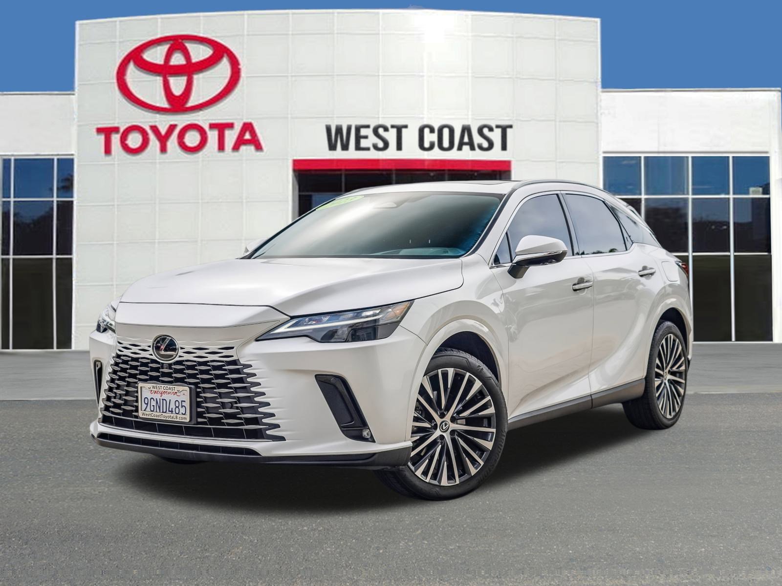 Used 2023 Lexus RX 350 Premium Plus w/ Cold Area Package image 1