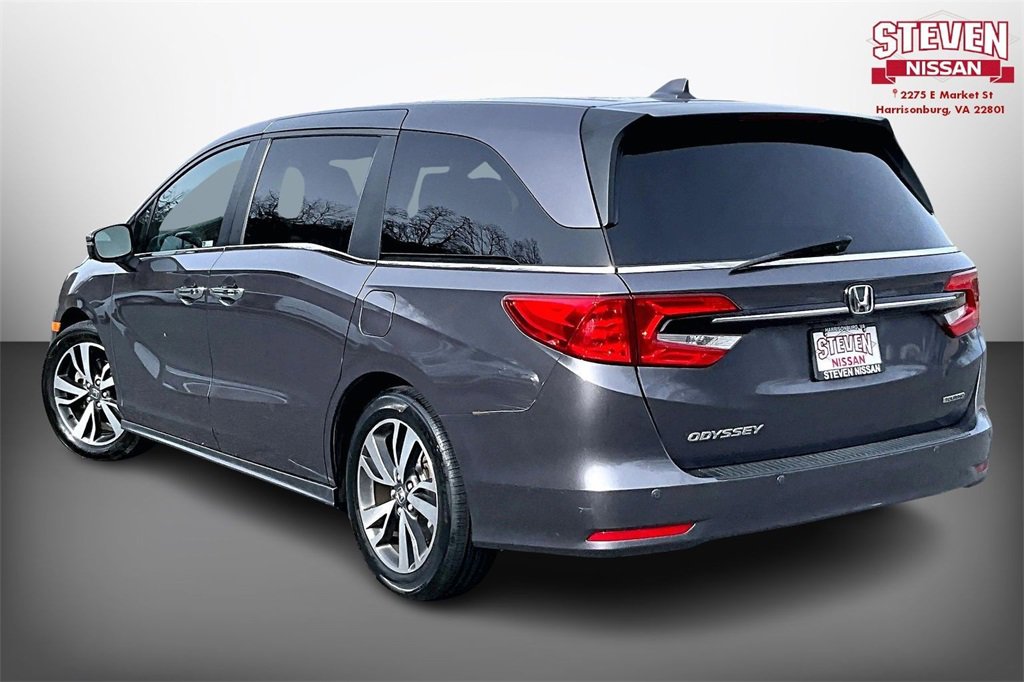 Used 2023 Honda Odyssey Touring image 4