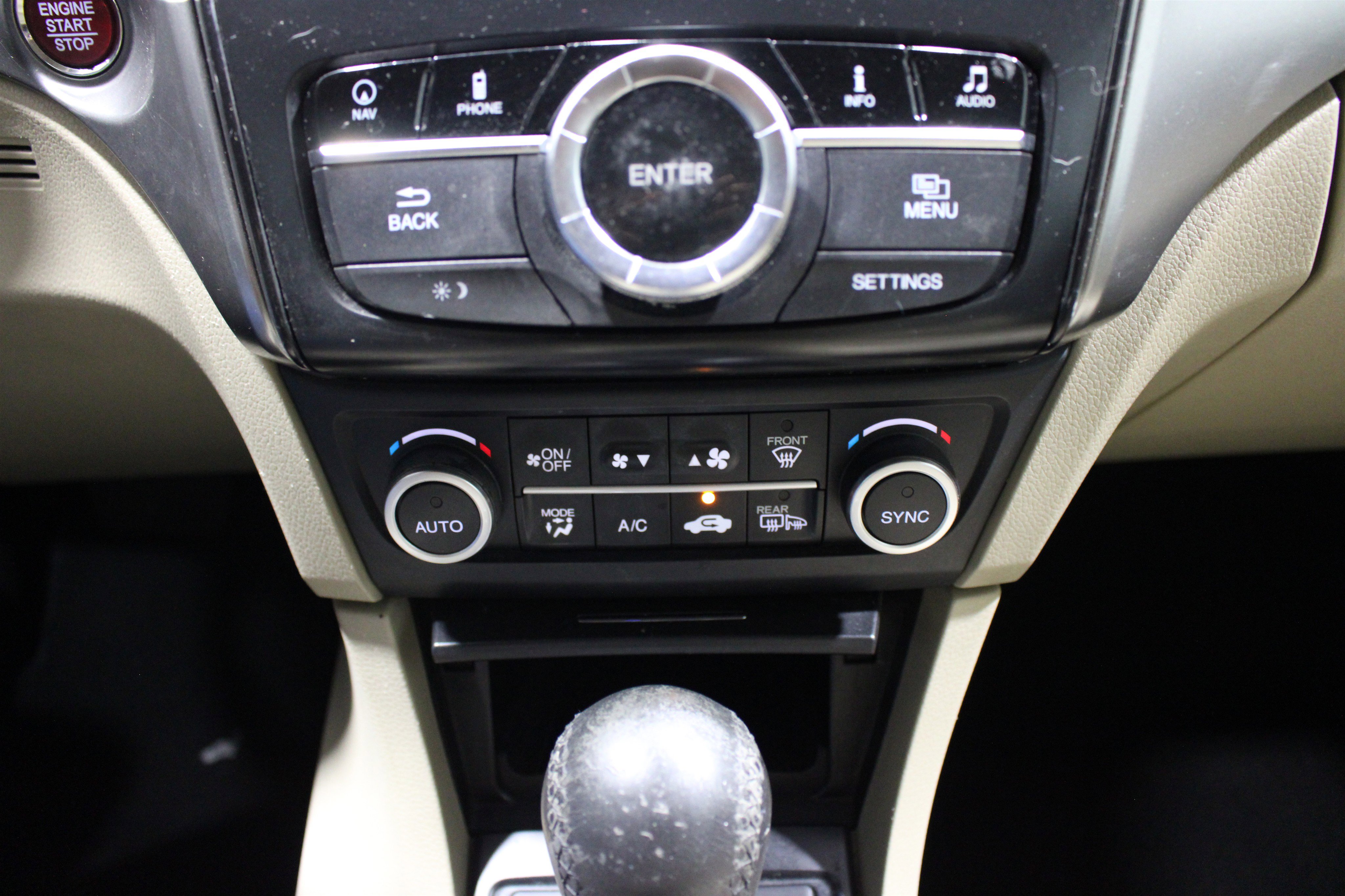 Used 2016 Acura ILX FWD image 16