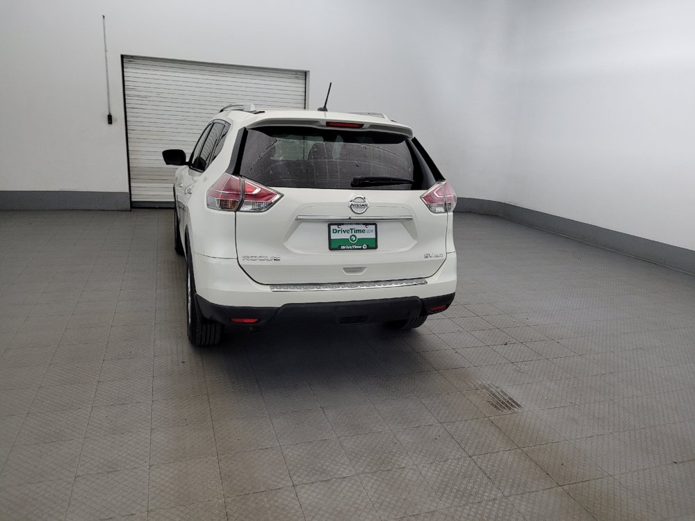Used 2016 Nissan Rogue SV w/ SV Premium Package AWD/4WD image 6
