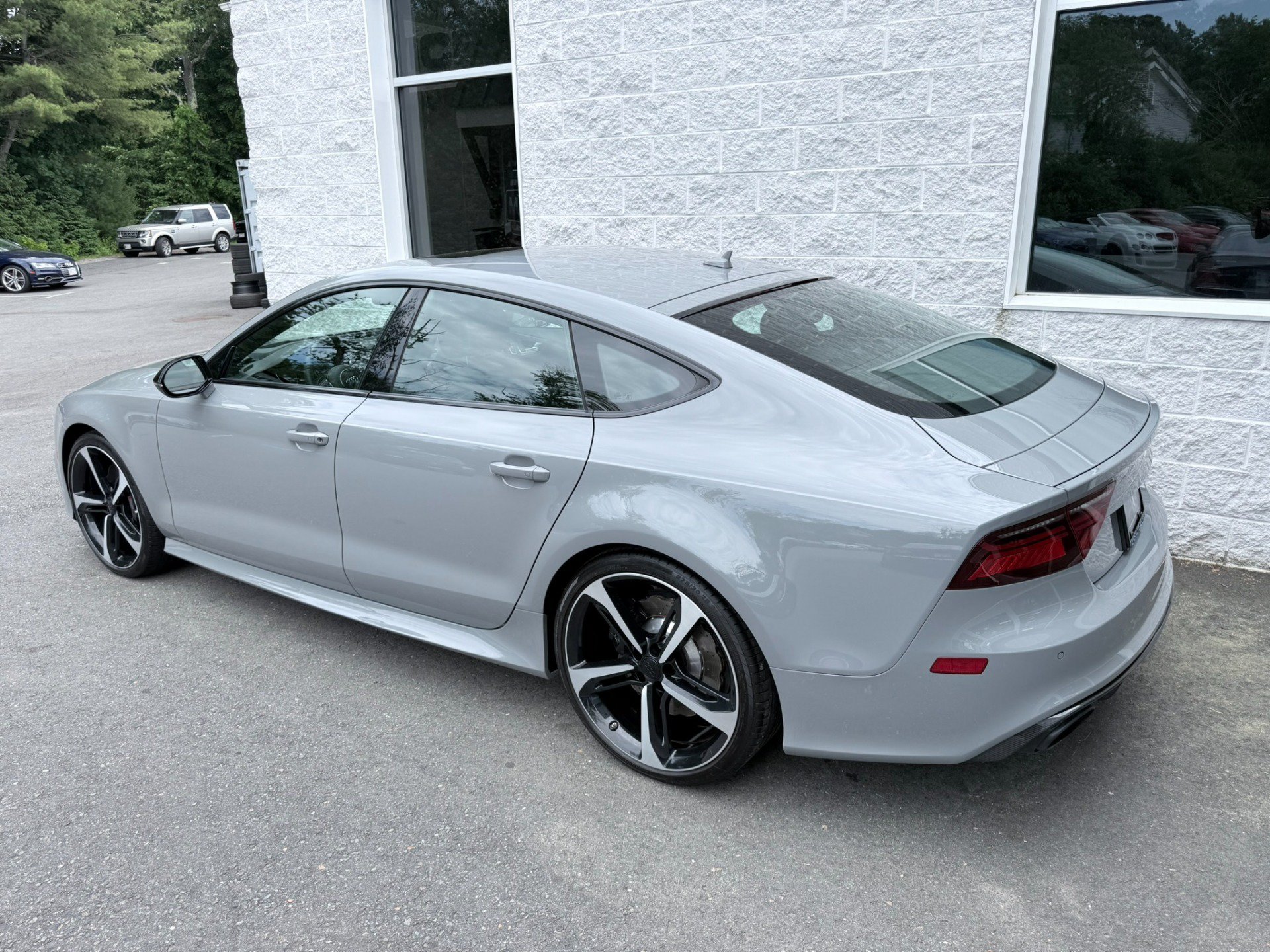 Used 2016 Audi RS 7 Prestige w/ Carbon-Optic Package AWD/4WD image 7