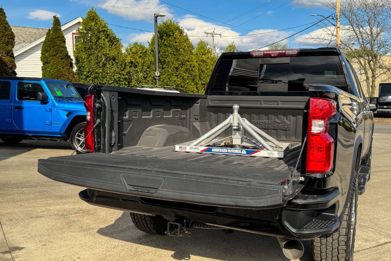 Used 2020 Chevrolet Silverado 2500 High Country w/ Z71 Off-Road Package AWD/4WD image 21