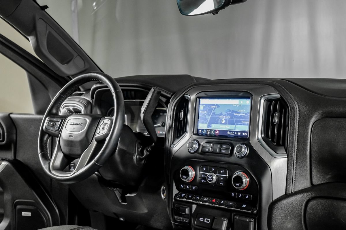 Used 2023 GMC Sierra 3500 Denali w/ Denali Ultimate Package AWD/4WD image 24