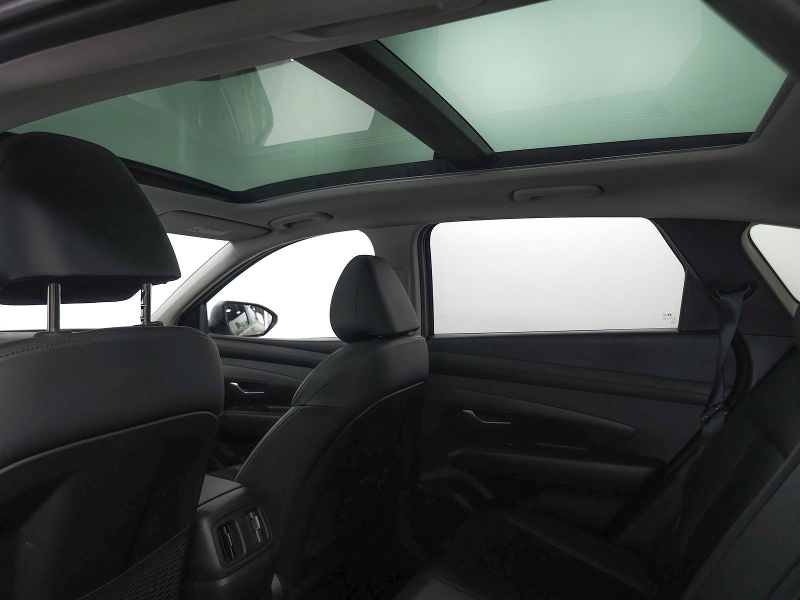 Used 2025 Hyundai Tucson SEL AWD/4WD image 6