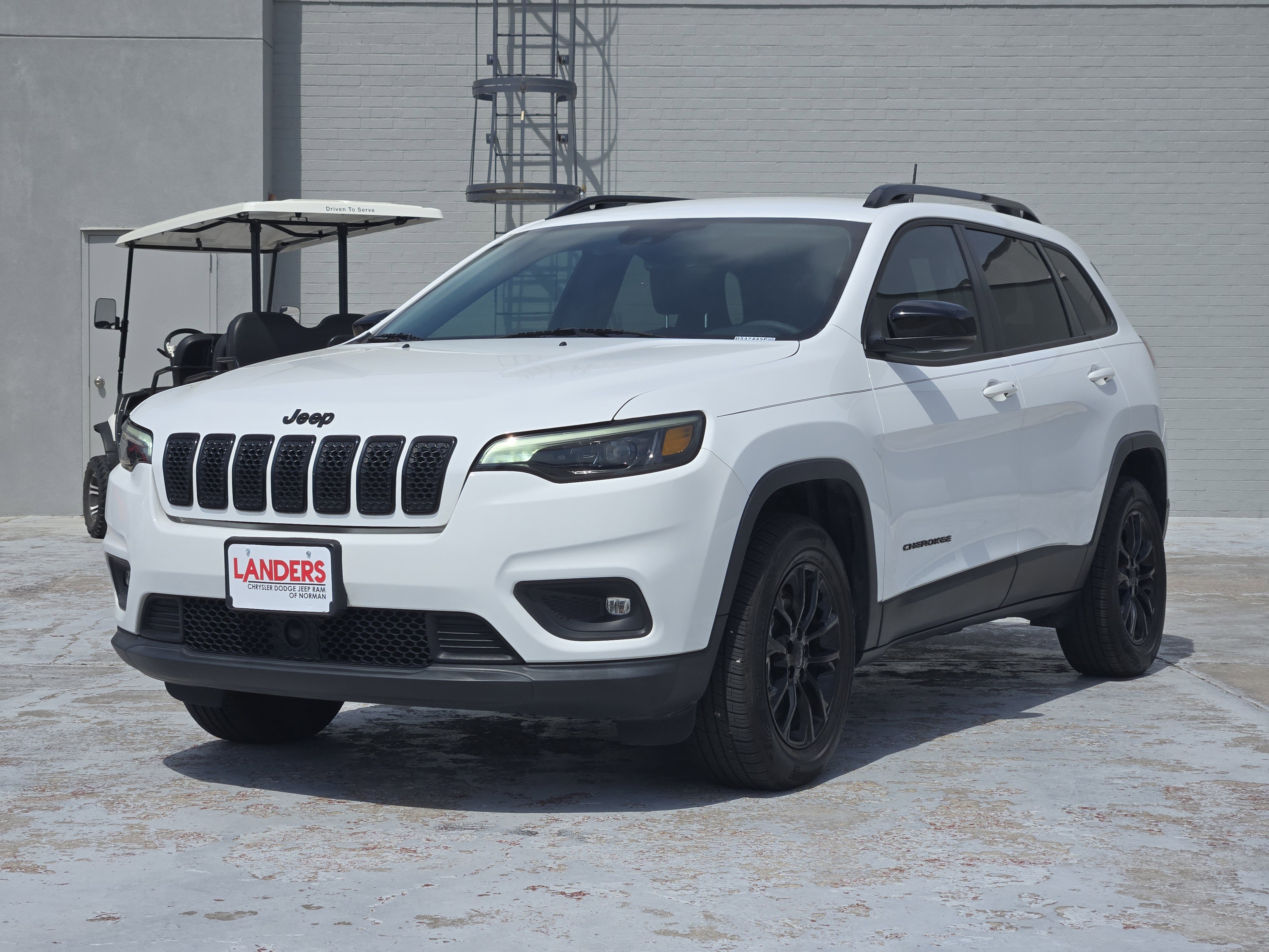Used 2022 Jeep Cherokee Latitude Lux AWD/4WD image 4