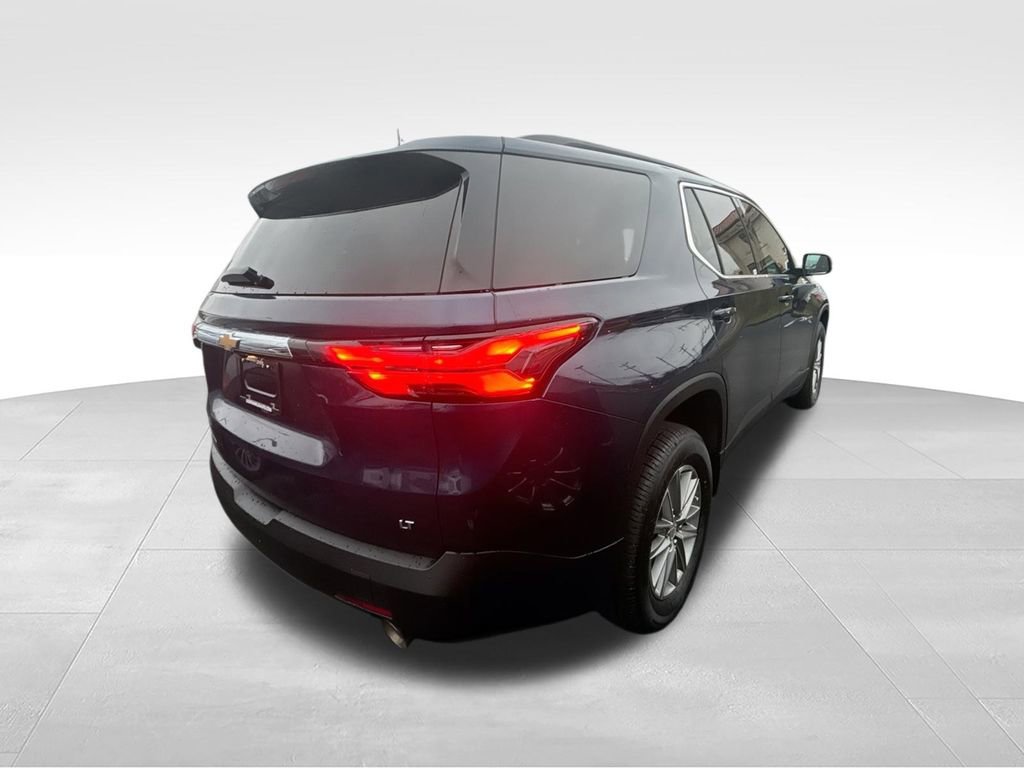 Used 2023 Chevrolet Traverse LT FWD image 8