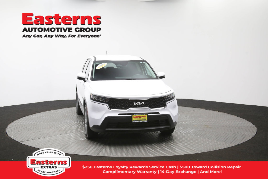 Used 2023 Kia Sorento LX FWD image 50