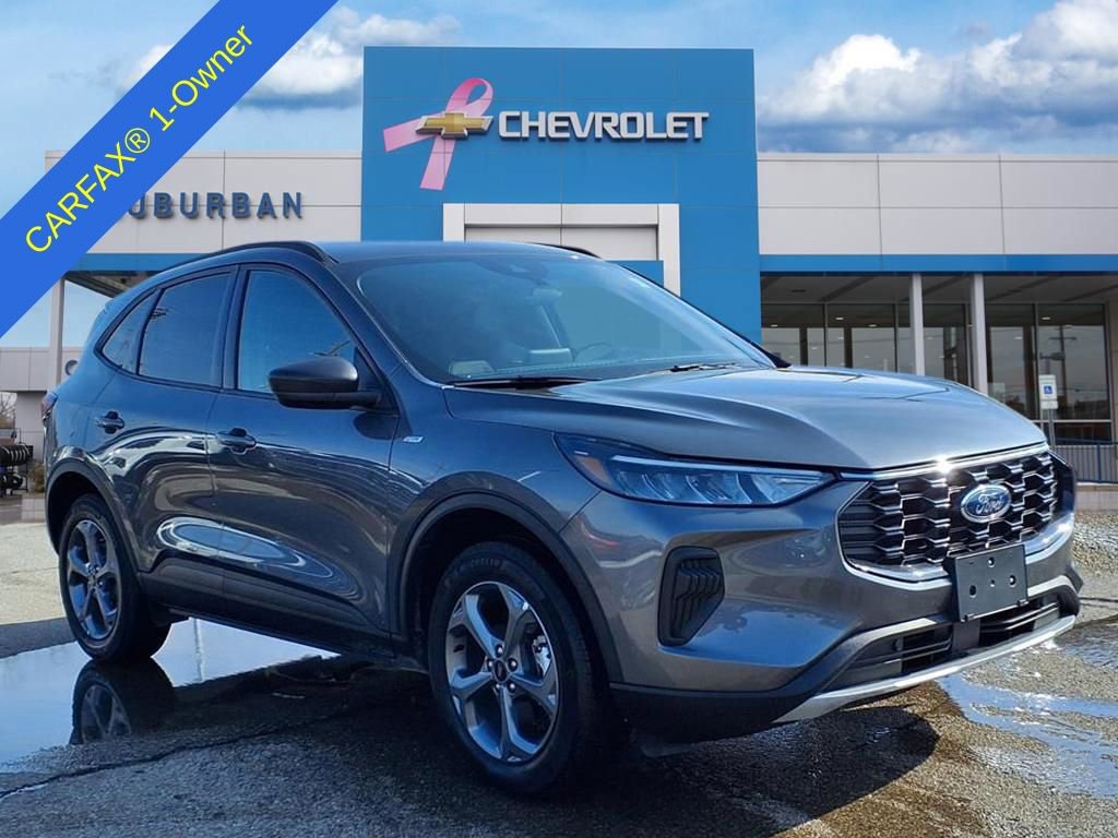 Used 2025 Ford Escape ST-Line image 3