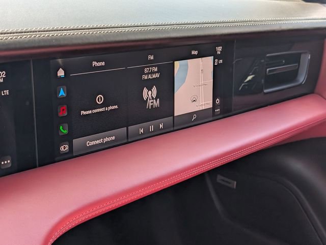 Used 2020 Porsche Taycan 4S w/ Premium Package image 26