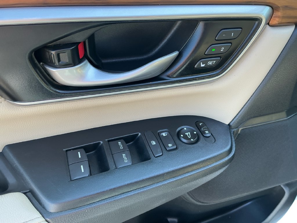 Used 2022 Honda CR-V EX-L image 17