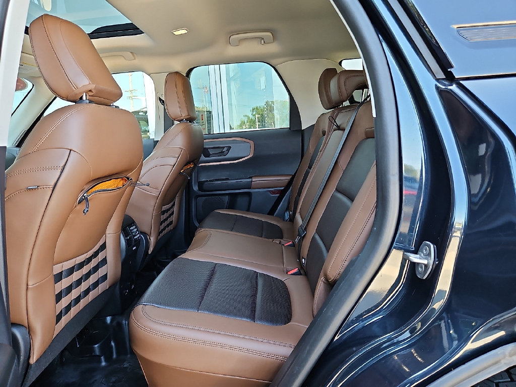 Used 2021 Ford Bronco Sport Badlands w/ Badlands Package AWD/4WD image 12