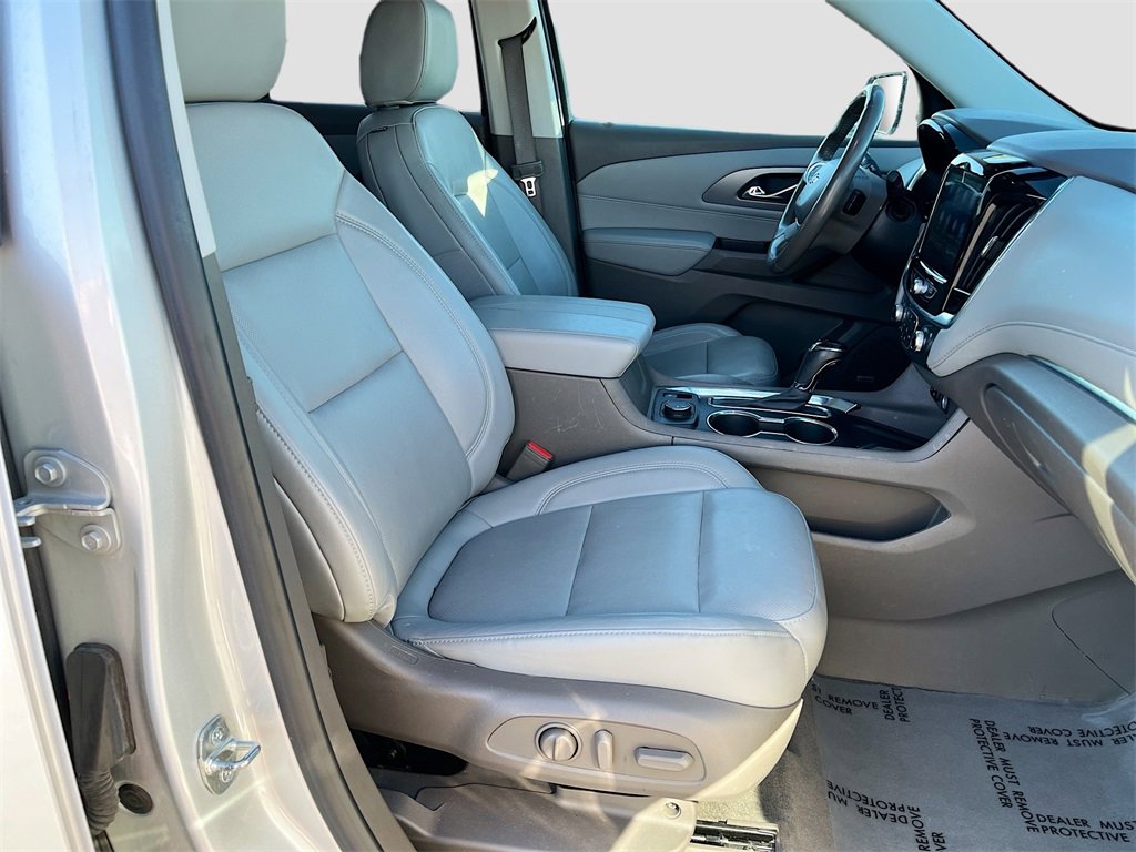 Used 2020 Chevrolet Traverse Premier image 29