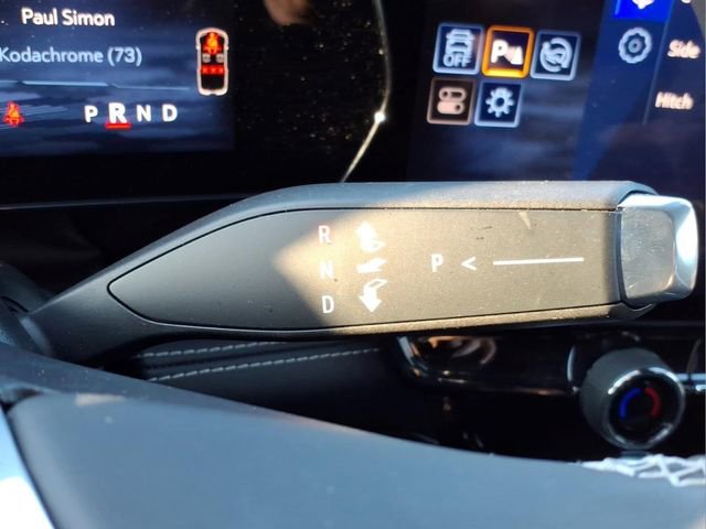 Used 2024 Chevrolet Blazer EV LT image 25