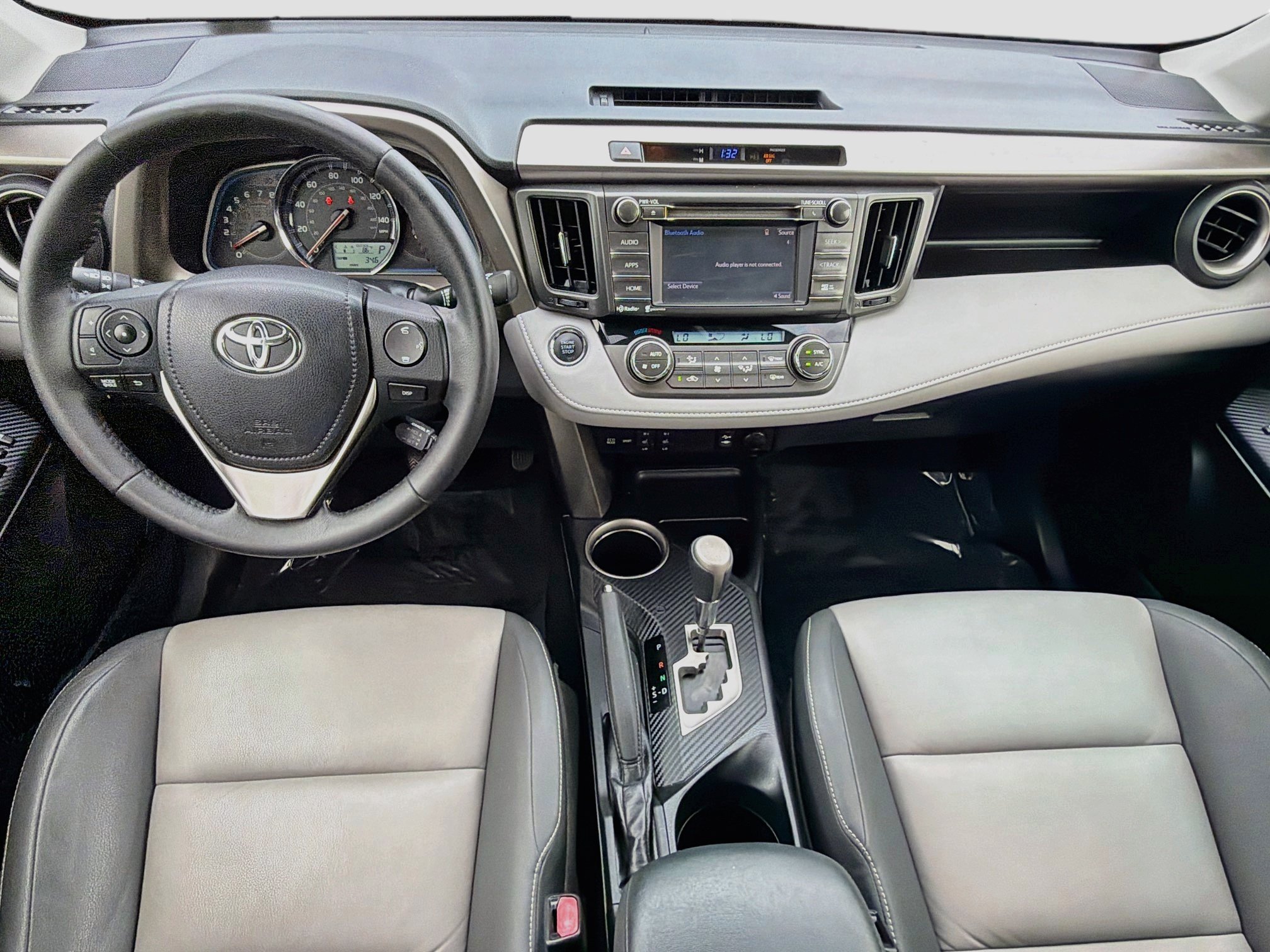 Used 2015 Toyota RAV4 Limited AWD/4WD image 16