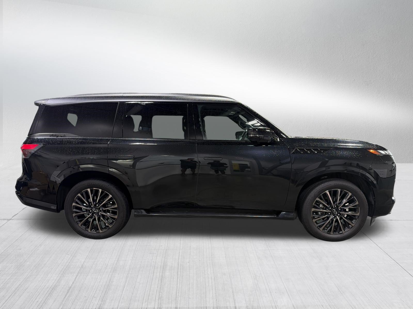 Used 2025 INFINITI QX80 Autograph AWD/4WD image 6