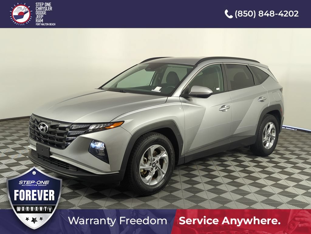Used 2024 Hyundai Tucson SEL FWD image 2