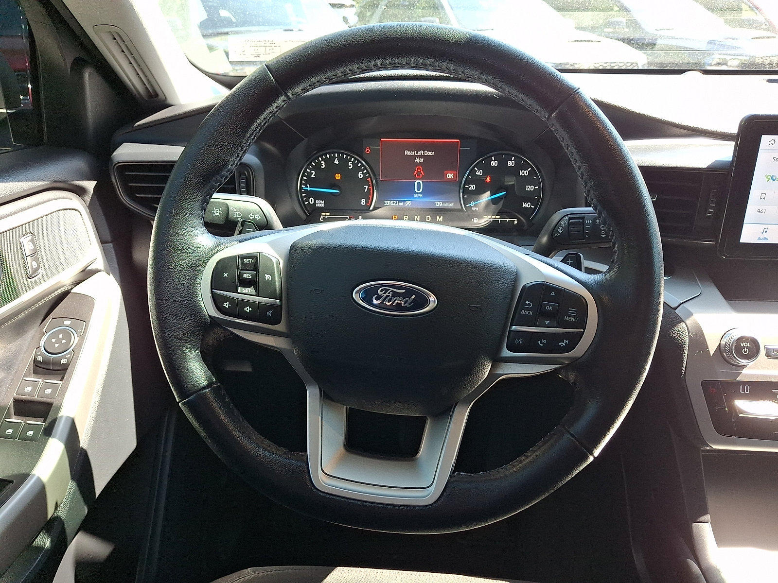 Used 2021 Ford Explorer XLT w/ Class III Trailer Tow Package AWD/4WD image 19