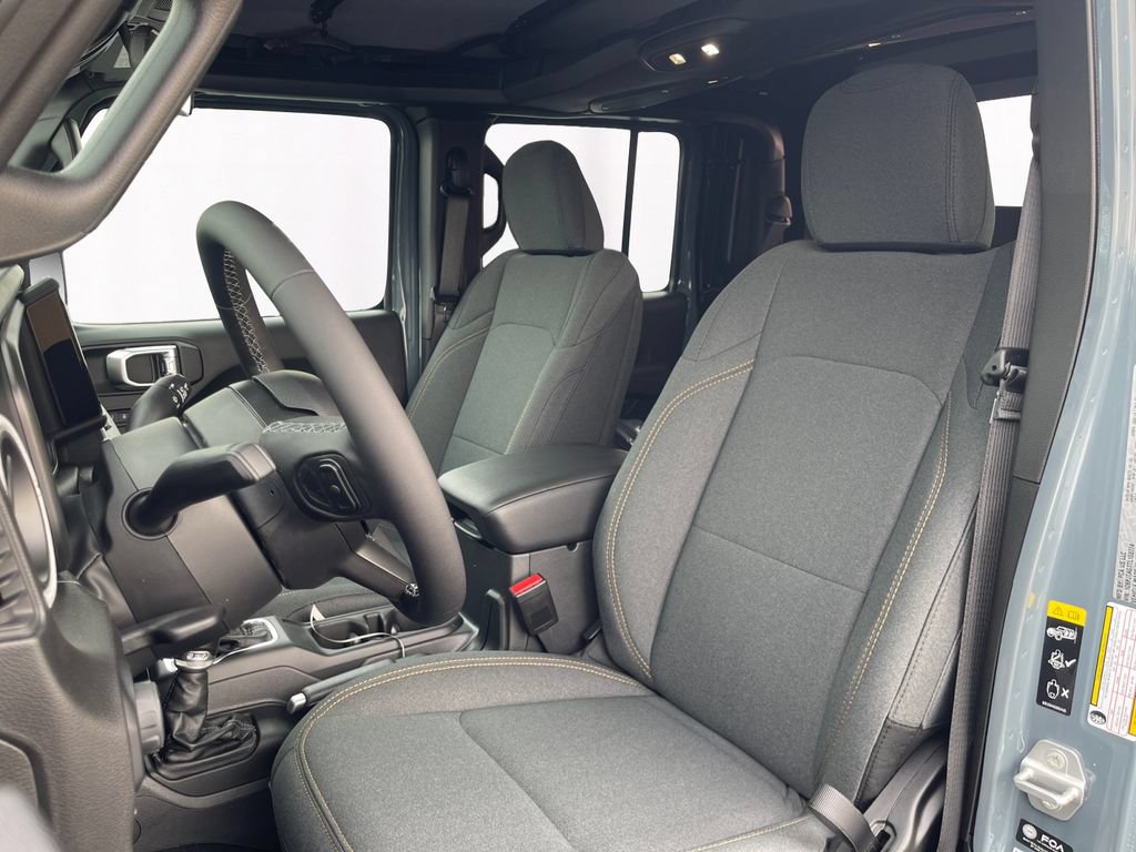 New 2026 Jeep Gladiator Sport AWD/4WD image 9
