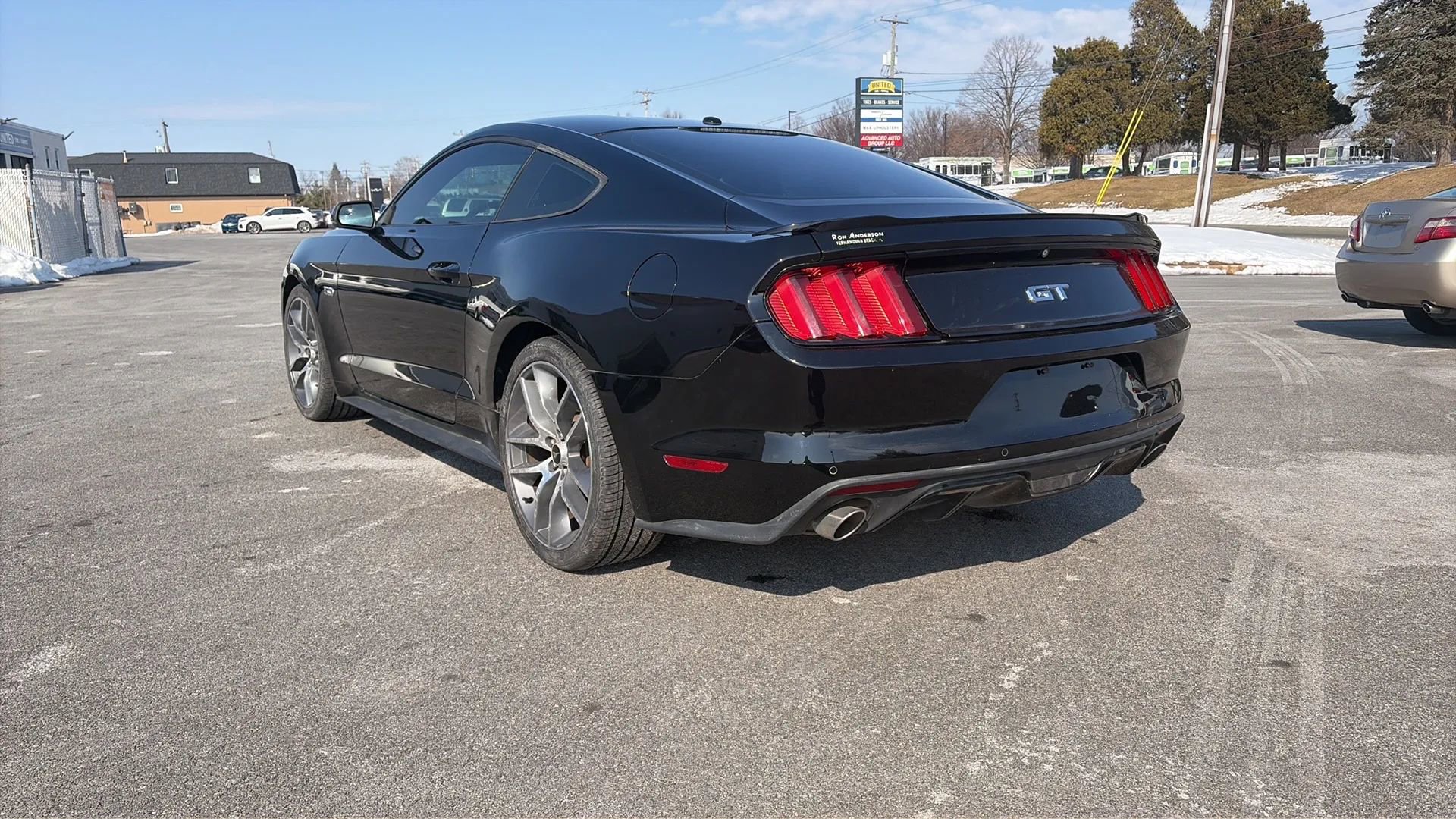 Used 2015 Ford Mustang GT Premium image 12
