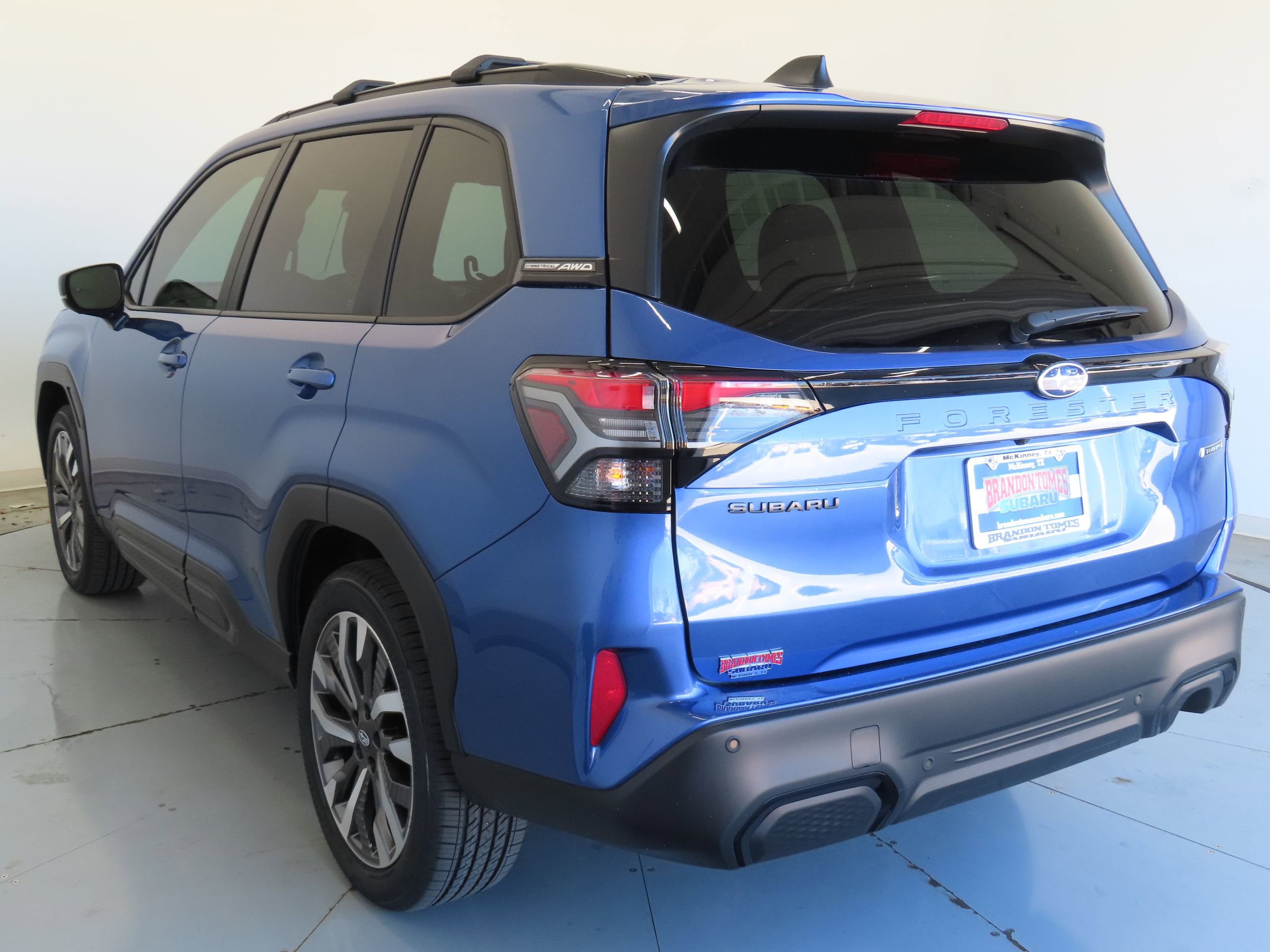 New 2026 Subaru Forester Touring image 7