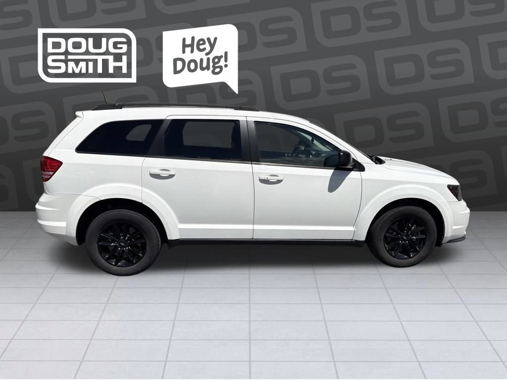 Used 2020 Dodge Journey SE w/ Blacktop Package FWD image 6