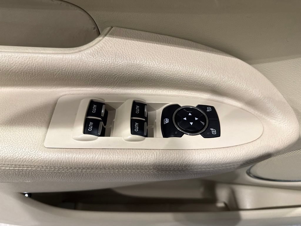 Used 2018 Lincoln MKT AWD w/ Technology Package image 25