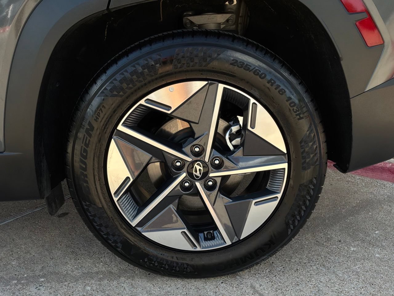 Used 2026 Hyundai Tucson SEL FWD image 9