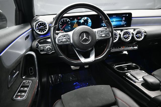 Used 2022 Mercedes-Benz A 220 4MATIC image 14