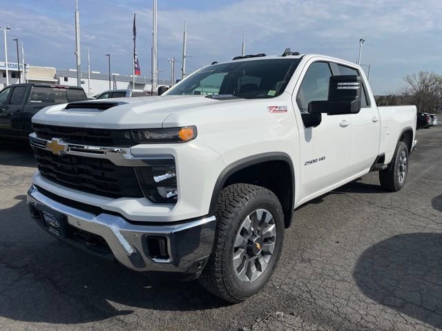 New 2026 Chevrolet Silverado 3500 LT w/ All Star Edition image 18