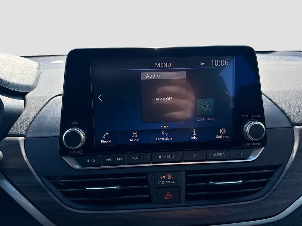 Certified 2025 Nissan Altima 2.5 SV FWD image 16
