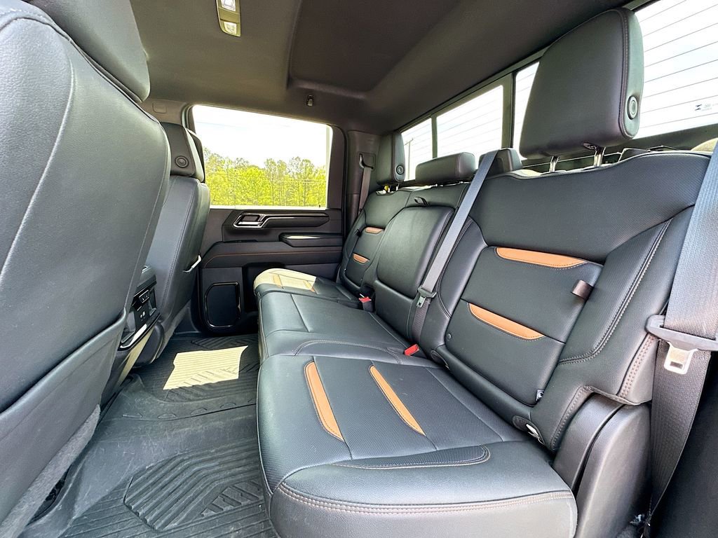 Used 2024 GMC Sierra 2500 AT4 w/ AT4 Premium Plus Package image 4