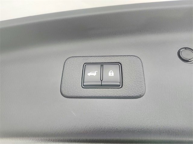 Used 2024 Nissan Armada SL image 49