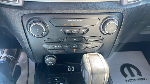 Used 2020 Ford Ranger XLT w/ Equipment Group 302A Luxury AWD/4WD image 16