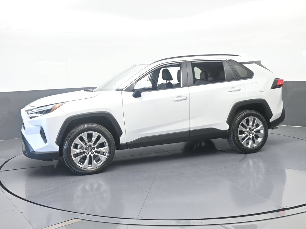 Used 2025 Toyota RAV4 XLE Premium FWD image 2