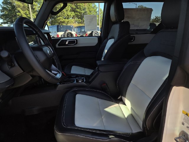 New 2026 Ford Bronco Outer Banks w/ Sasquatch Package AWD/4WD image 10