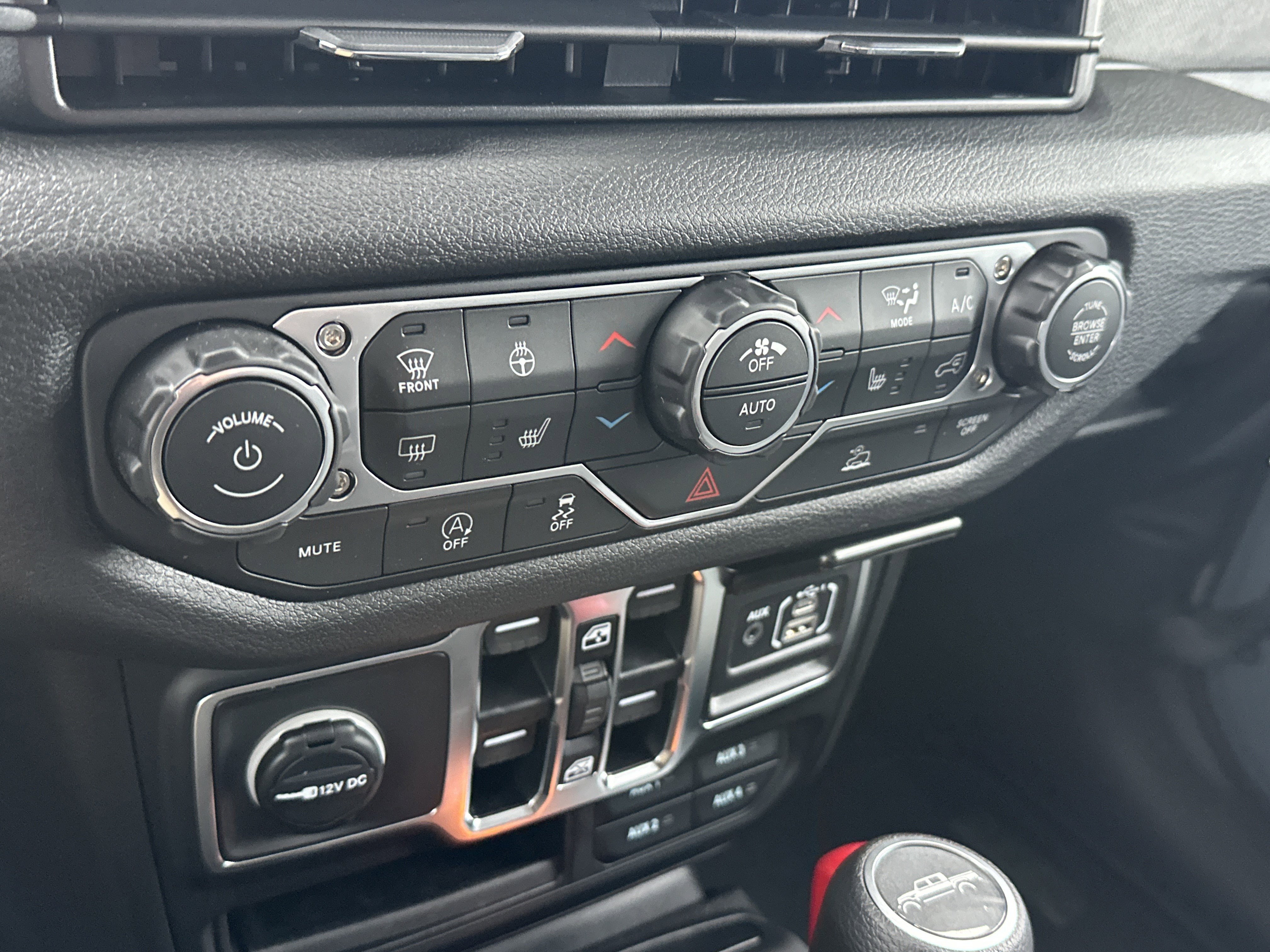 New 2026 Jeep Gladiator Sport image 22